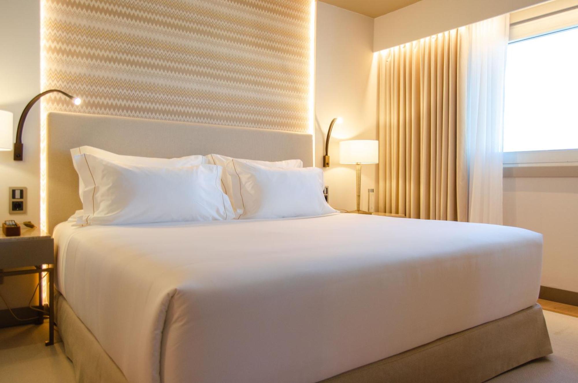 Epic Sana Marques Hotel Lissabon Zimmer foto